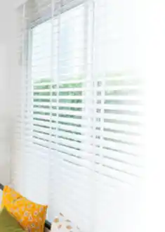 Příslušenství k oknům a dveřím