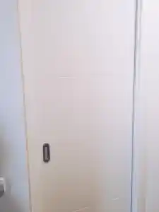 Montáž interiérových dveří
